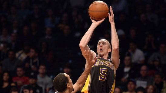Pistons acquire Steve Blake for Quincy Miller