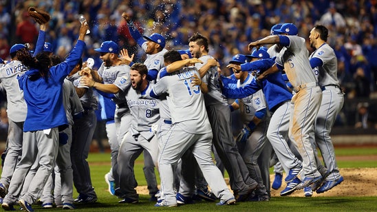 Watch Royals fans go ballistic during tying run, clinching out