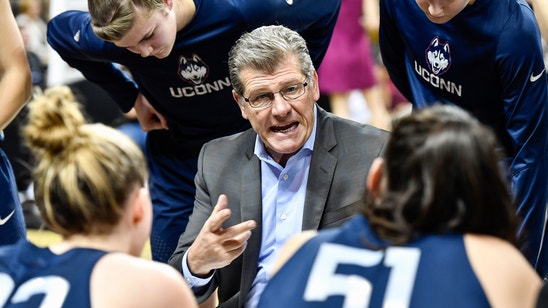 UConn women's basketball team wins 90th game in row, ties 2010 streak