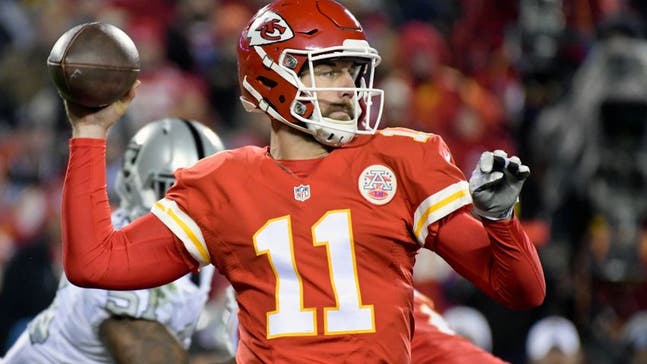 Kansas City Chiefs: 5 potential replacements for Alex Smith