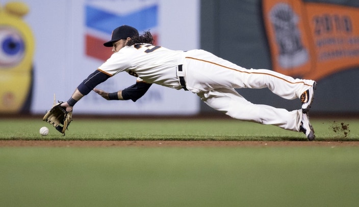 Brandon Crawford out of Giants' lineup for Mexico City finale