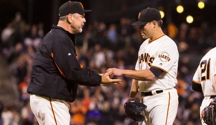 Giants replace Jake Peavy with Albert Suarez in rotation