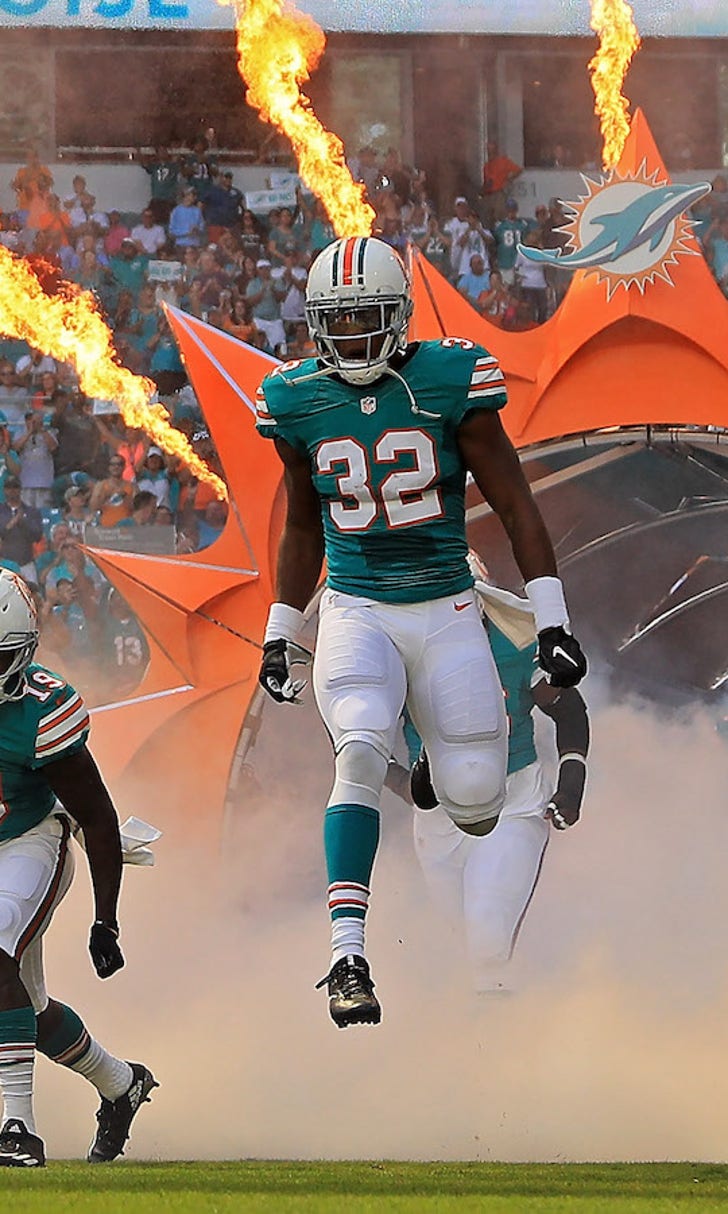 7 photos of the Dolphins' throwback uniforms from Sunday FOX