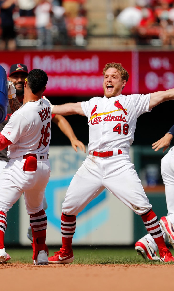 Senzel, Ervin help Reds beat Cardinals to salvage DH split | FOX Sports