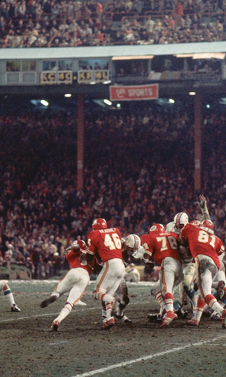 Chiefs Dolphins Authored Great Christmas Game FOX Sports chiefs-dolphins-authored-great-christmas-game-fox-sports