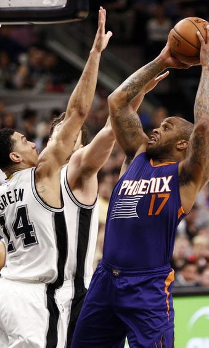 Nba Trade Rumors New York Knicks Targeting P J Tucker Fox Sports