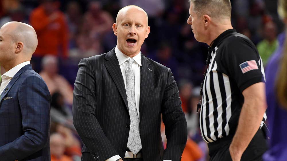 Clemson, Newman surprise No. 5 Louisville with 77-62 win