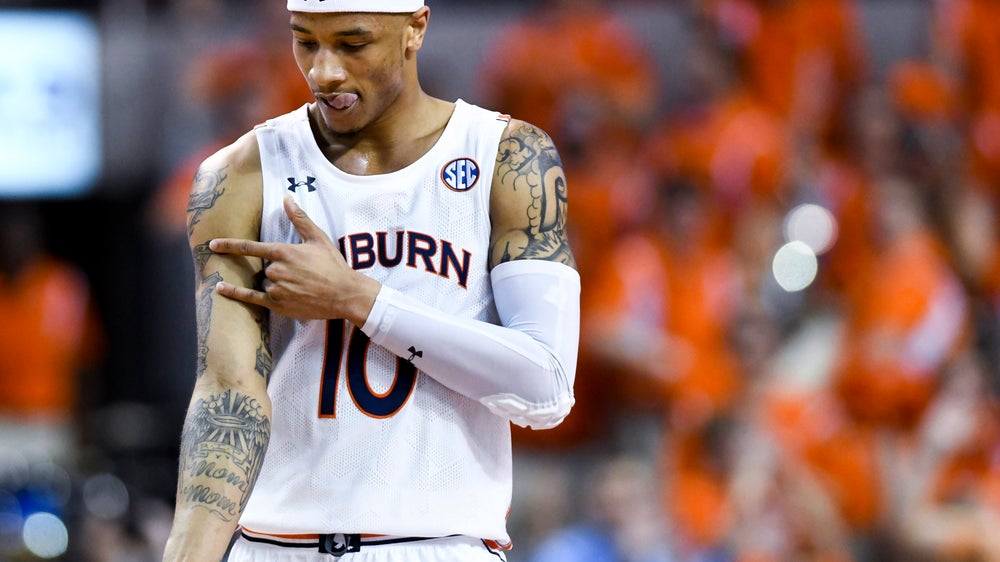 Austin Wiley, No. 15 Auburn hold off Ole Miss 67-58