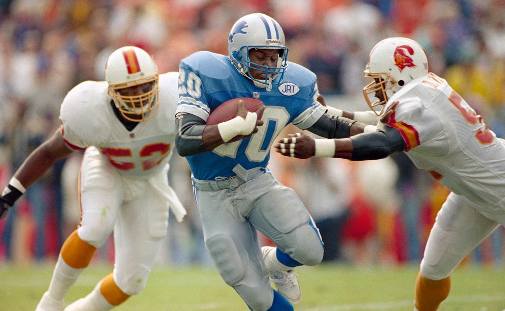 Lions lean on Barry Sanders as a good memory from NFL