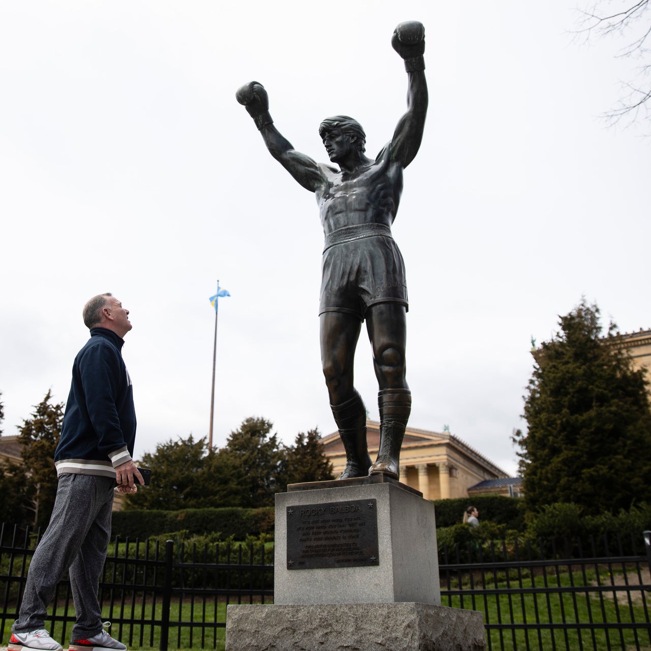rocky statue with 49ers jersey