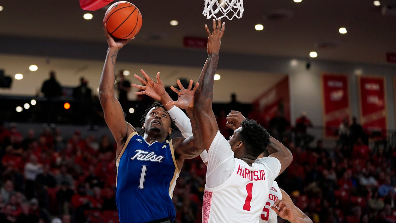 Mills scores 27, No. 22 Houston beats Tulsa, 76-43