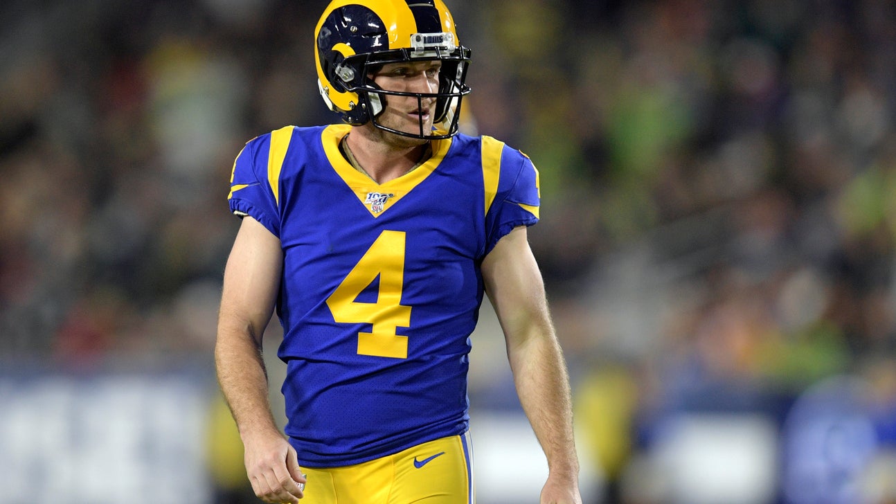 Cowboys agree on deals with kicker Zuerlein, defender Poe