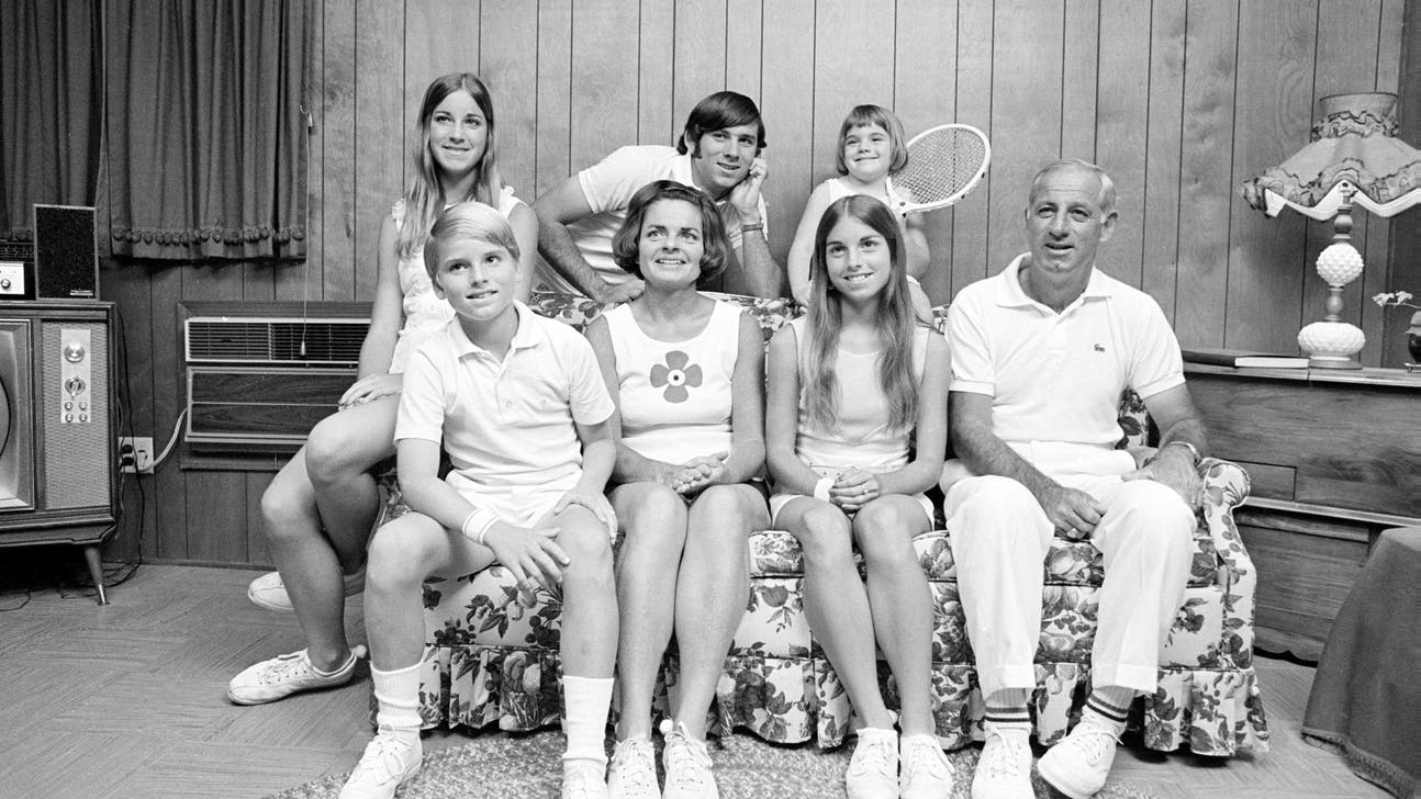 Jeanne Evert, former tennis pro and sister of Chris, dies