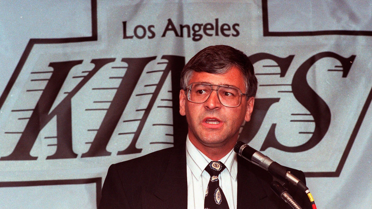 Tom Webster, former hockey player and coach, dies at 71