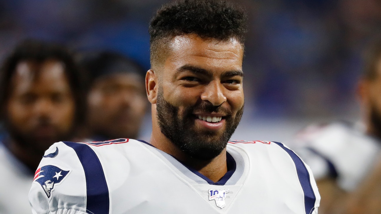 Bonding on hold for free agents acquired by Dolphins