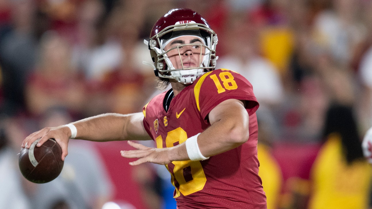 USC QB Daniels enters transfer portal; lost job to Slovis