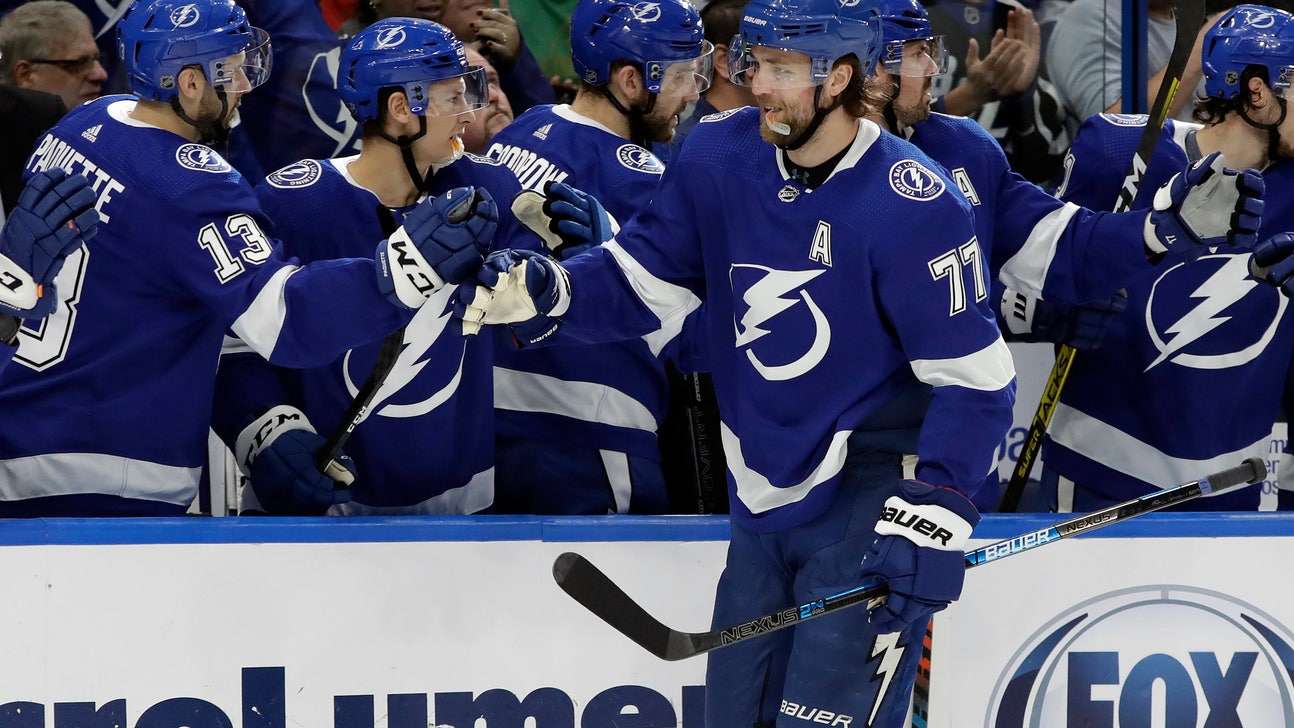 Vasilevskiy stops 32 shots, Lightning beat Canadiens 4-0