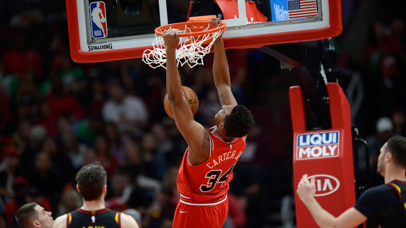 White scores 20, commits 9 TOs, Bulls beat Cavaliers 108-103