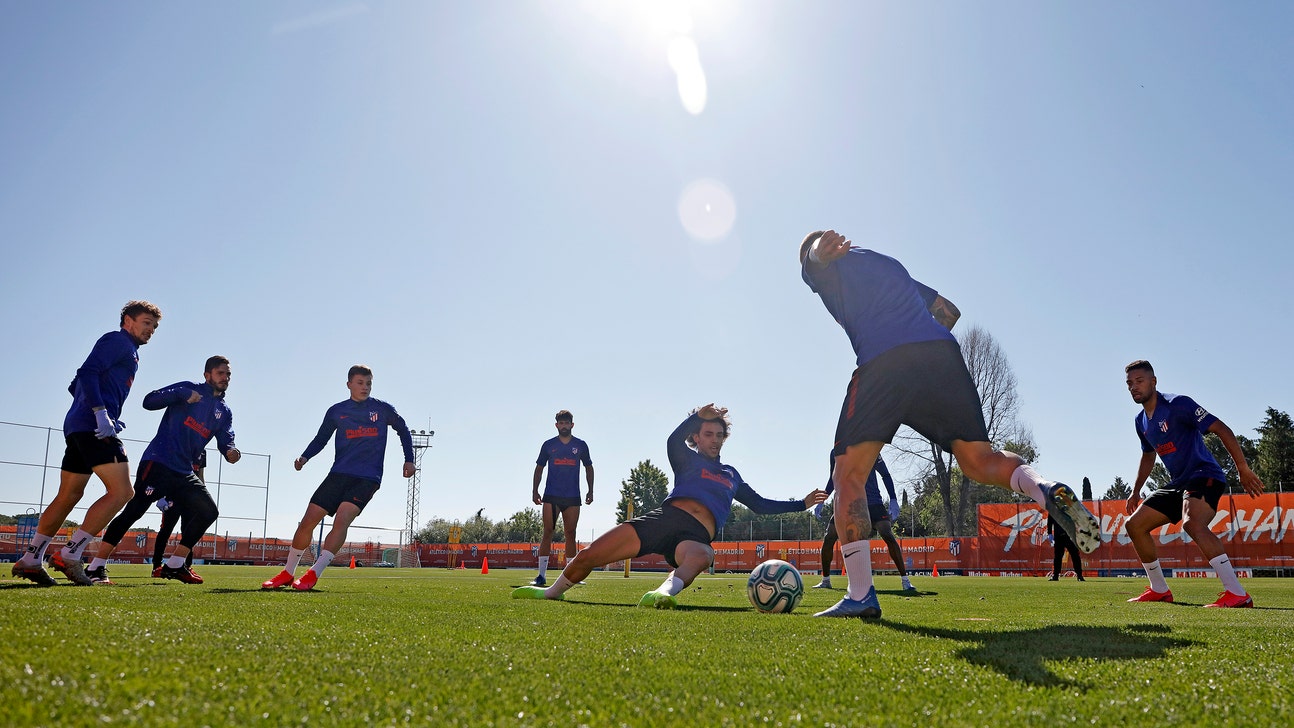 Spanish league soccer teams start group training