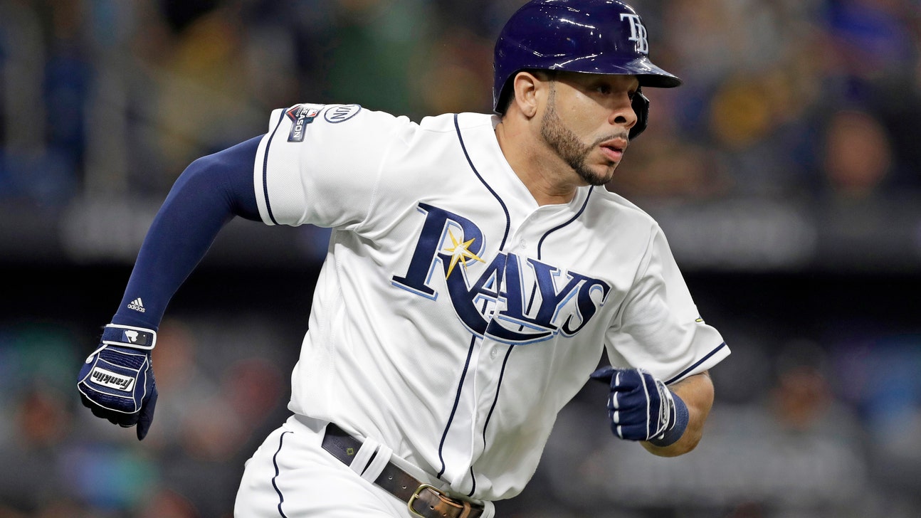 Pham brings bat, thoughts to improve San Diego offense
