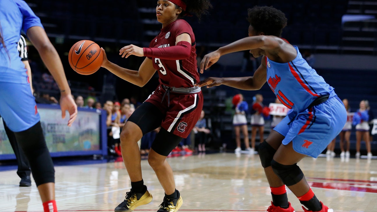 No. 1 South Carolina races to 27-point lead, routs Ole Miss