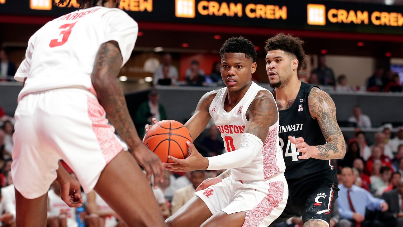 No. 25 Houston beats Cincinnati, moves into 1st in AAC