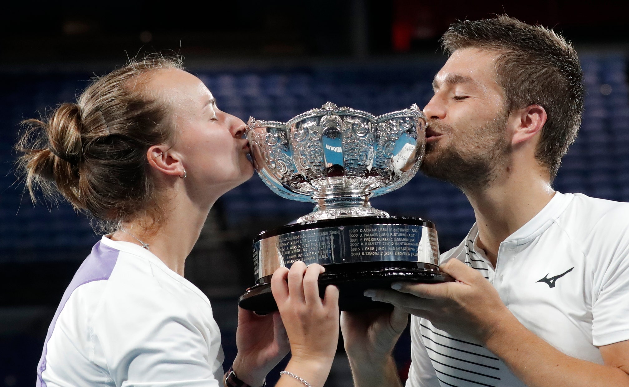 Krejcikova, Mektik win Australian Open mixed doubles title FOX Sports