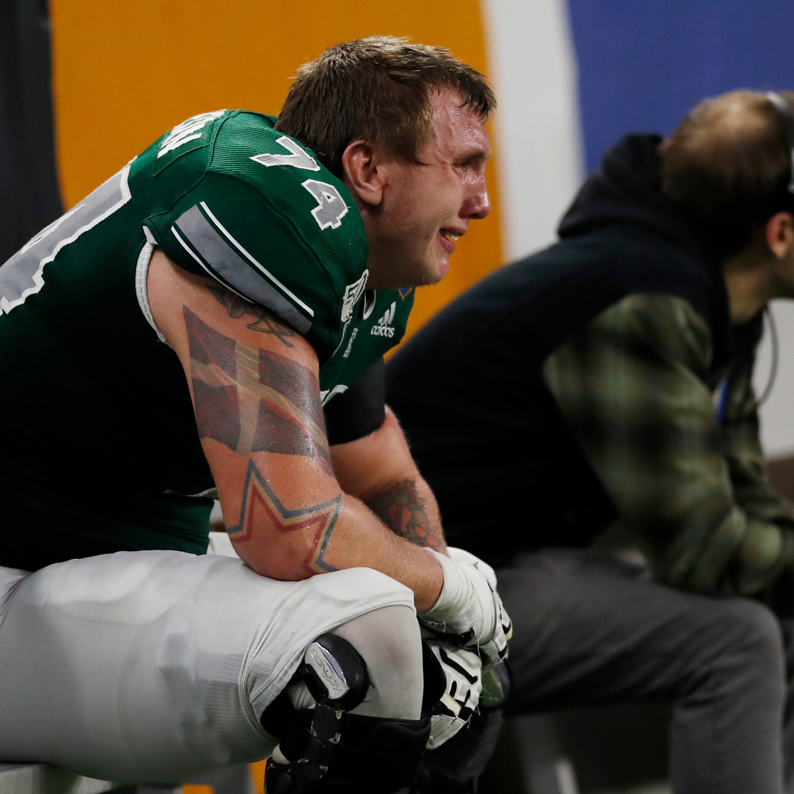 Danish Lineman Improvises While Preparing For Nfl Season Fox Sports