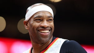 ATLANTA HAWKS Trending Image: 'Vinsanity' Comes To A Close