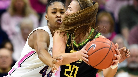 No. 3 Oregon hands No. 4 UConn worst home loss since 2005