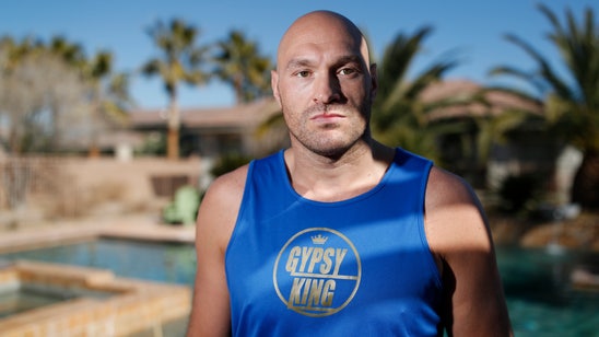 Column: As big fight looms, poolside with the Gypsy King