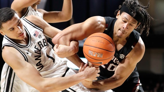 Vanderbilt tops South Carolina 83-74 behind Pippen in finale