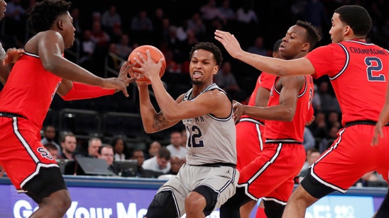 St. John's grabs momentum to down Georgetown
