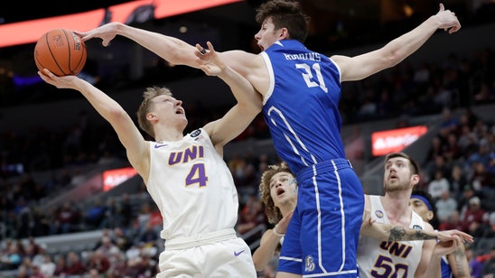 Gophers get big men transfers Liam Robbins, Brandon Johnson