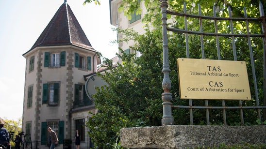 Sports court holds open hearing in cyclist's doping case