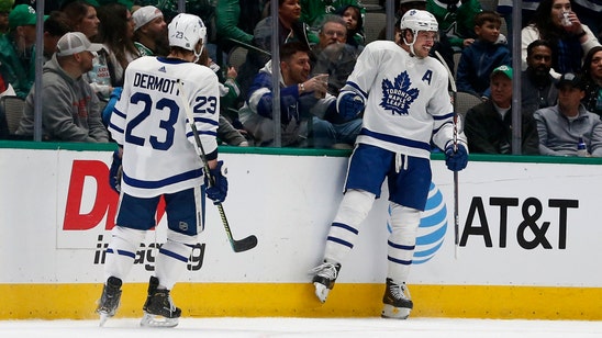 Marner sets up first 2 goals, Maple Leafs beat Stars 5-3