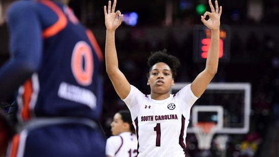 Boston, Cooke lead No. 1 Gamecocks to 79-53 win over Auburn