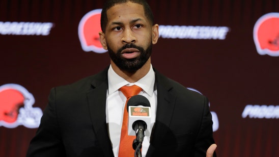 Browns young GM sticks to NFL draft plan like "seasoned vet"