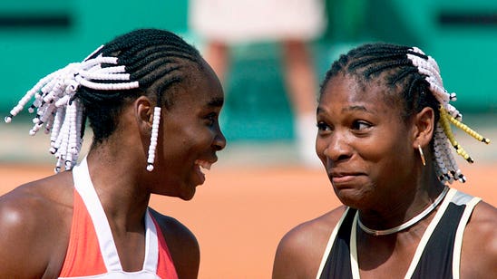 AP PHOTOS: The French Open's athletes and their athleticism