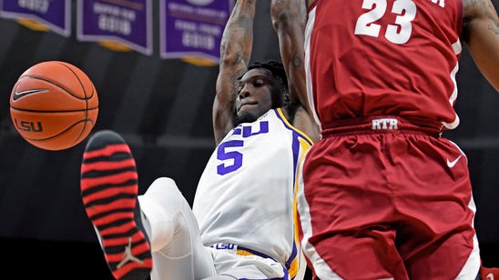 Williams leads No. 22 LSU past 'Bama for 9th straight win