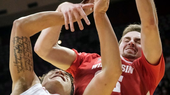 No. 24 Badgers clinch share of Big 10 title, beat Indiana