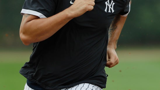Yankees C Gary Sanchez says sore back improving