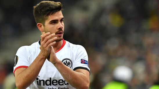 Frankfurt draws in Salzburg to reach Europa League last 16