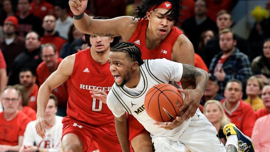 Michigan wins 10th in a row at Garden, beats No. 25 Rutgers