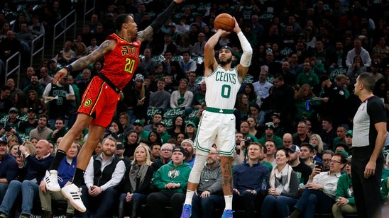 Tatum scores 32, helps Celtics hold off Hawks 112-107