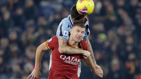 Poor goalkeeping contributes to 1-1 draw in Rome derby