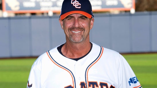 College baseball coach dies in crash that killed Bryant