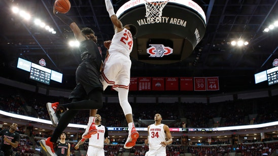 Harper scores 27, Rutgers beats No. 22 Illinois 72-57