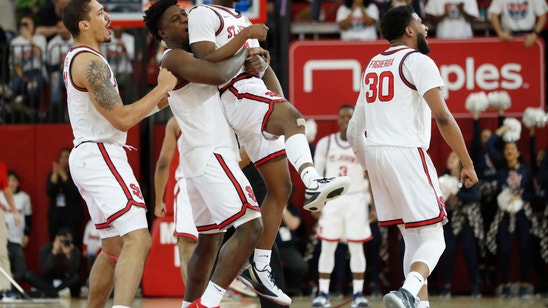 St. John's hits 14 3s to stop No. 10 Creighton, 91-71