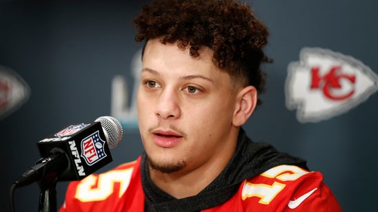 Warner wonders how good Mahomes can be once taps potential